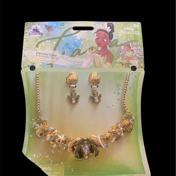 NWT-DISNEY-PRINCESS TIANA NIGHTGOWN & JEWELRY-SIZE 2T - Picture 5 of 7